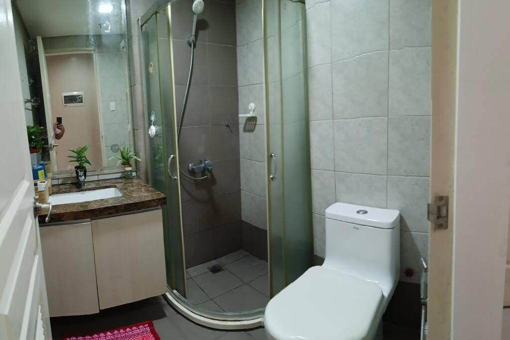 Monarch Parksuites - Balmoral Place Paranaque City Eksteriør bilde