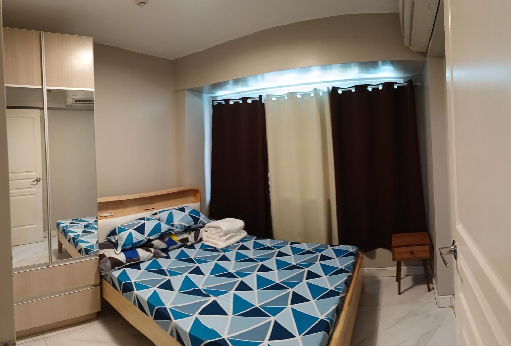 Monarch Parksuites - Balmoral Place Paranaque City Eksteriør bilde