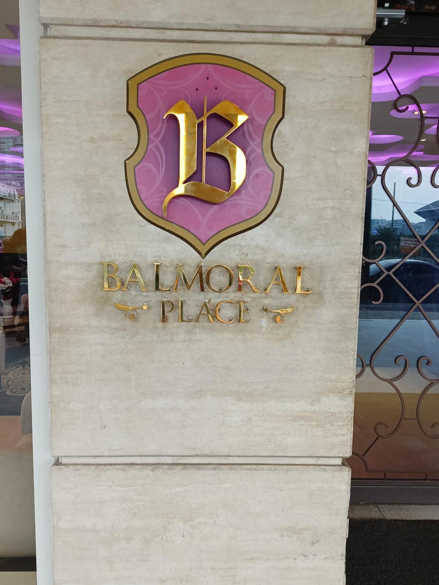 Monarch Parksuites - Balmoral Place Paranaque City Eksteriør bilde